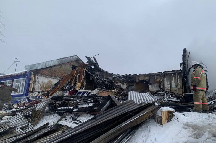 Сгоревшая школа. Фото из телеграм-канала Татьяны Молостовой