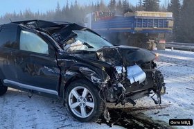 ДТП с Mitsubishi Outlander и КамАЗом. Фото пресс-службы ГУ МВД России по Иркутской области