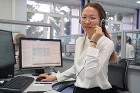 Сотрудник контакт-центра. Фото «Иркутскэнергосбыта»