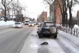 Машина на Лермонтова. Фото ГУ МВД России по Иркутской области