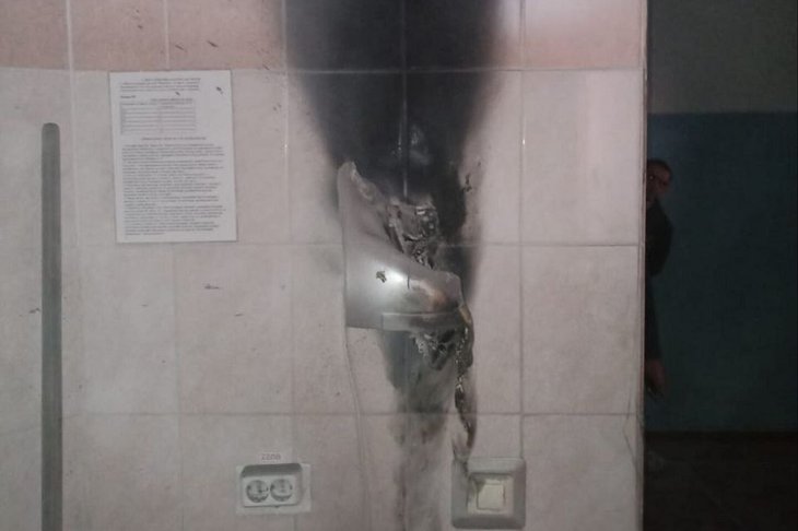 Возгорание в колледже в Черемхово. Фото пресс-службы ГУ МЧС России по Иркутской области