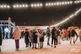 День российского студенчества отметили на катке, 2023 год. Фото предоставлено министерством по молодежной политике Иркутской области