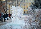 Ледяная скульптура в сквере имени Кирова. Фото Маргариты Романовой, IRK.ru