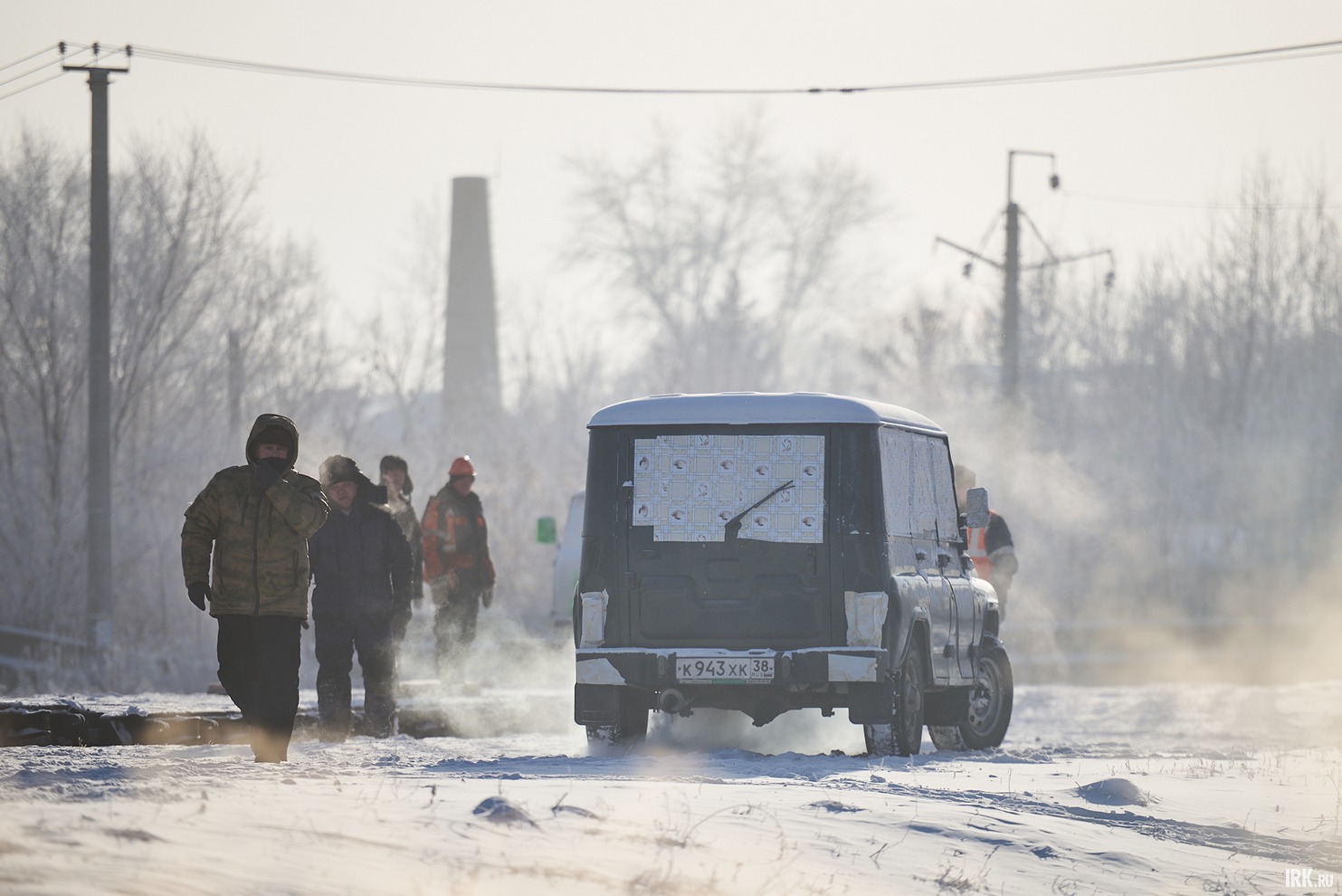 Помогают в этом десятки волонтёров.