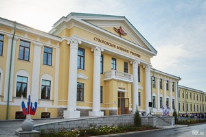 Суворовское военное училище. Фото IRK.ru