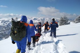 Спасатели. Фото ГУ МЧС России по Иркутской области