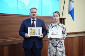 Игорь Кобзев и Ольга Дьяконова. Фото пресс-службы правительства Иркутской области