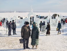 Посетить иордань на Якоби можно до 23:59. После этого проруби заморозят и ледяные скульптуры разберут.