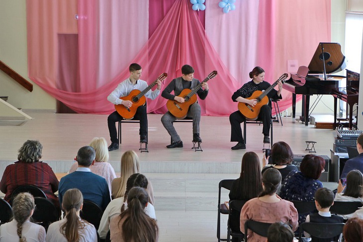 Концерт. Фото пресс-службы «Газпром добыча Иркутск»