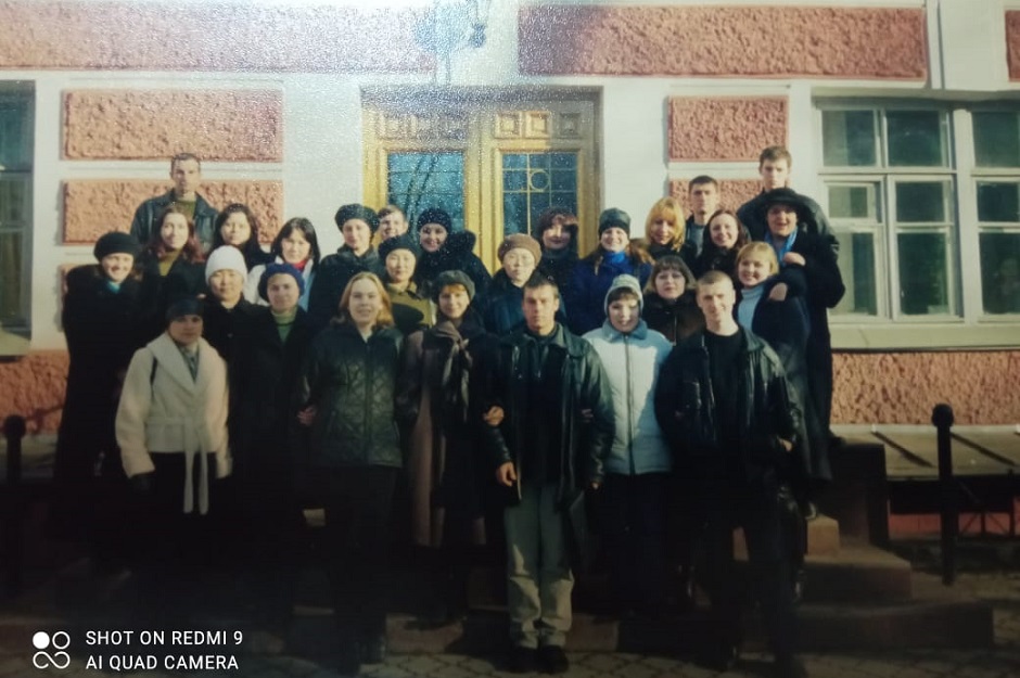 Дмитрий Мясников с одногруппниками