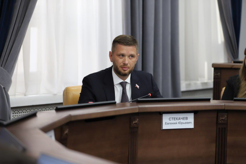 Евгений Стекачев
