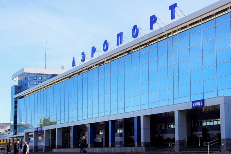 Здание внутренних авиалиний аэропорта в Иркутске. Фото пресс-службы аэропорта