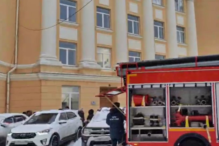 Скриншот видео пресс-службы ГУ МЧС России по Иркутской области