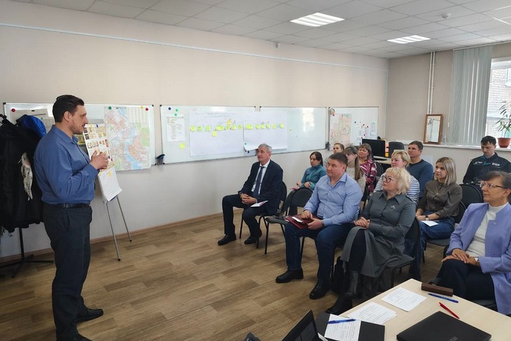 Обсуждение проекта.  Фото предоставлено РЦК