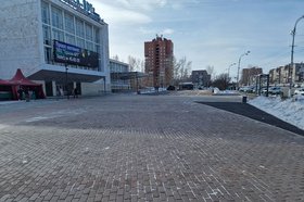 Общественной пространство около центра «Братск – Арт». Фото пресс-службы прокуратуры Иркутской области