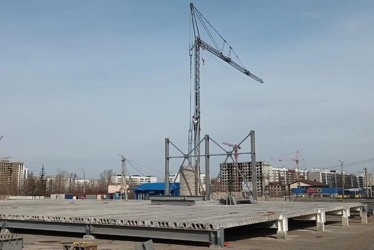 Строительство временного терминала внутренних линий. Фото из телеграм-канала губернатора Игоря Кобзева