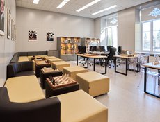 Ещё один кабинет оборудован для игры в шахматы.