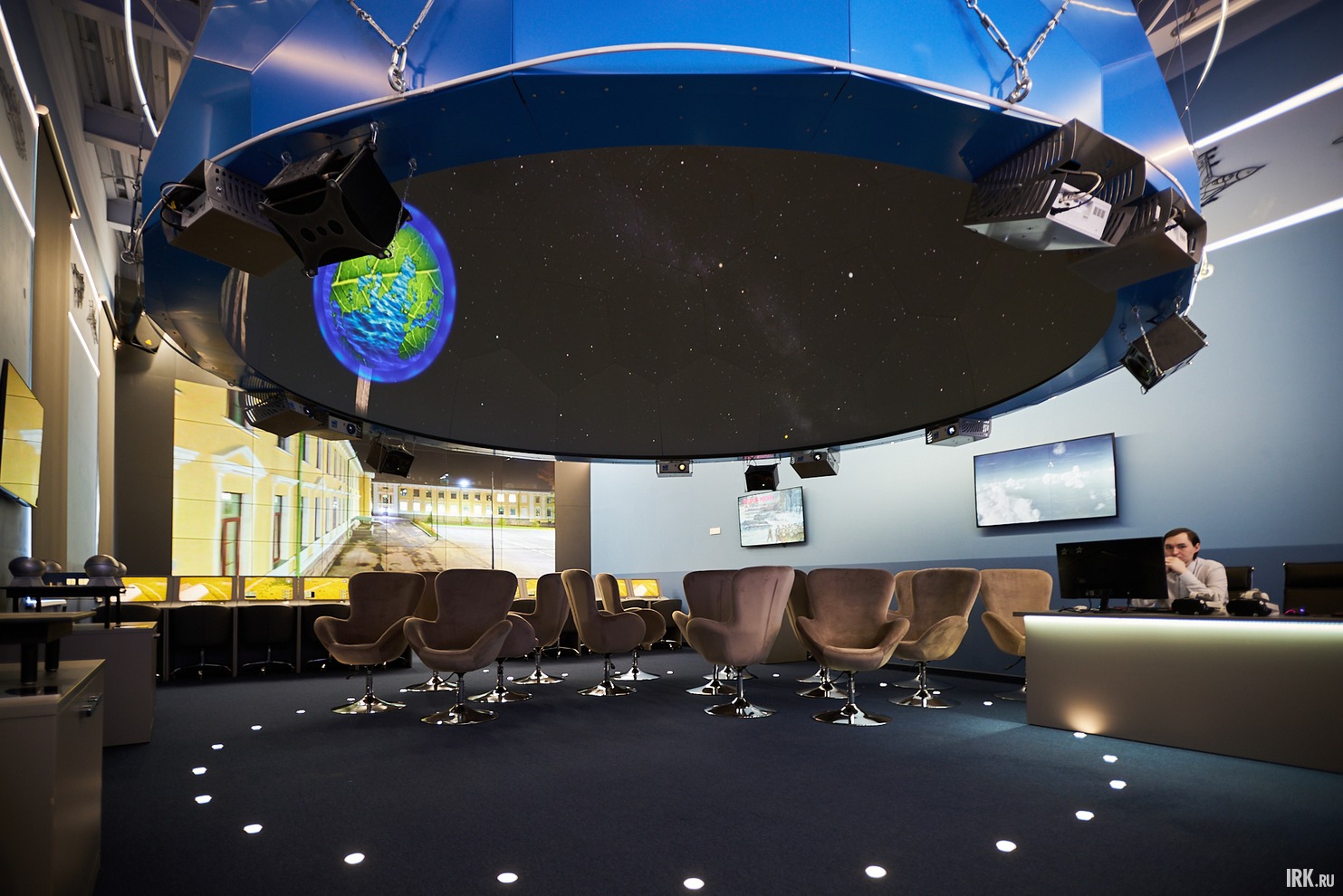 Училище является единственным в России, где оборудован интерактивно-образовательный технокомплекс ВКС (воздушно-космических сил).