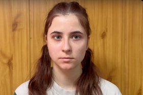 Задержанная девушка. Скриншот видео пресс-службы ГУ МВД России по Иркутской области
