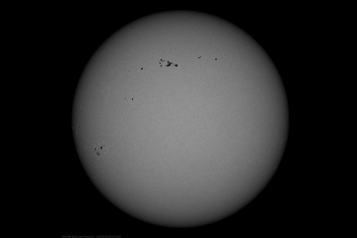 Солнечные пятна. Изображение космической обсерватории SDO.