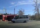Автобус, нарушивший ПДД. Скриншот видео Госавтоинспекции Иркутска