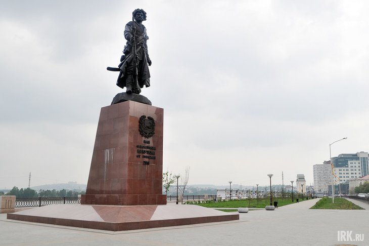 Памятник основателям Иркутска. Фото Маргариты Романовой из архива IRK.ru