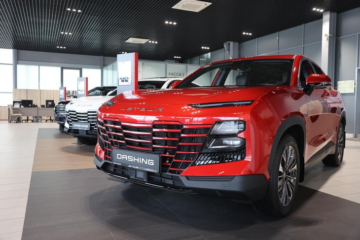 Автосалон. Фото ГК «Агат-Авто»