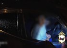 Подозреваемая в угоне автомобиля девушка. Скриншот видео пресс-службы ГУ МВД России по Иркутской области