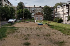 Детская площадка на Рябикова. Фото предоставлено жильцом дома