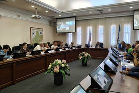 Совещание. Фото пресс-службы правительства региона