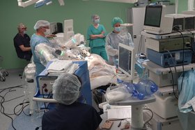 Операция. Фото пресс-службы Иркутской детской областной клинической больницы