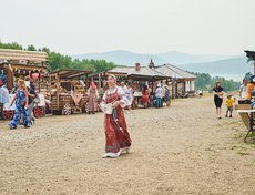 Посетить новую экспозицию в «Тальцах» можно ежедневно с 10:00 до 18:00. Музей расположен на 47-м километре Байкальского тракта.