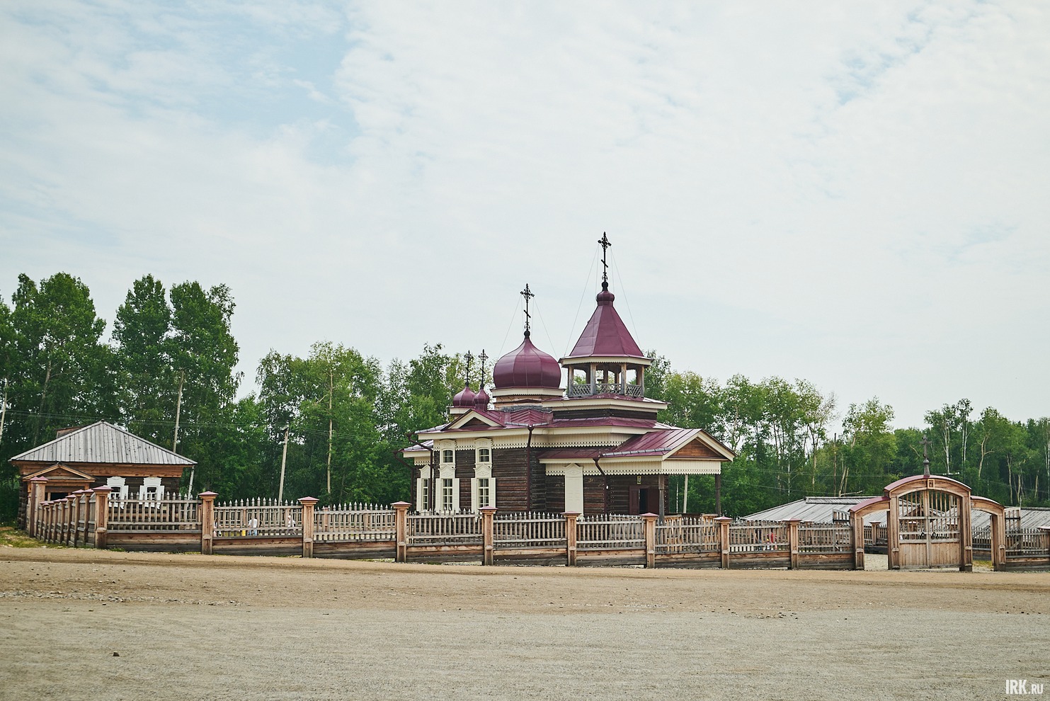 Слева от входа расположена Троицкая церковь, вывезенная из деревни Дядиной Жигаловского района Иркутской области. Она была построена там в 1915 году бригадой латышей.