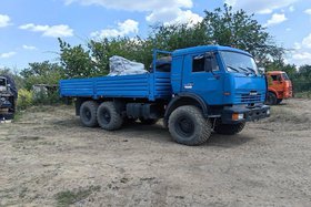 В зону проведения СВО доставили шесть машин