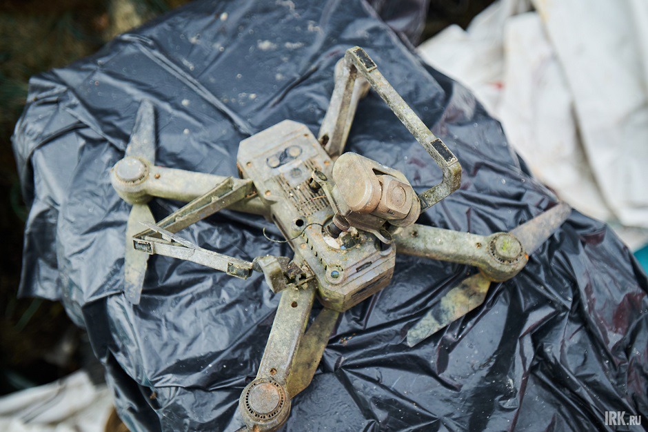 На дне нашла квадрокоптер