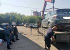 Изъятие автомобиля. Фото пресс-службы ГУ ФССП России по Иркутской области