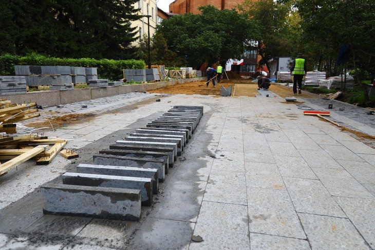 Благоустройство сквера. Фото пресс-службы администрации Иркутска