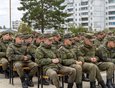 12 сентября сводный военный оркестр Читинского гарнизона Восточного военного округа выступил для иркутских коллег-военнослужащих в микрорайоне Зелёный. Фото: Марина Кондакова