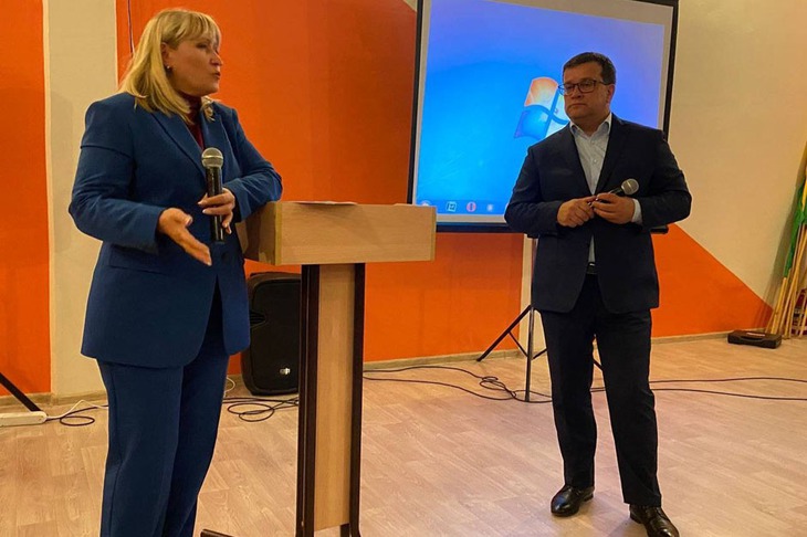 Татьяна Афанасьева и Максим Парфенов. Фото пресс-службы правительства Иркутской области