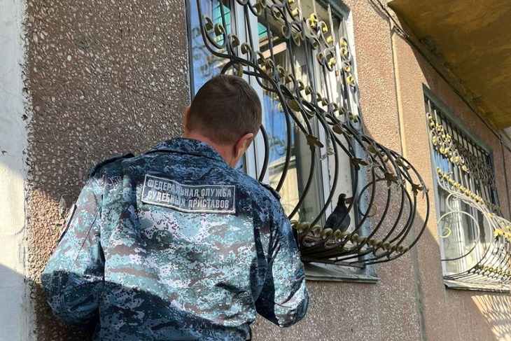 Судебный пристав. Фото пресс-службы ГУФССП России по Иркутской области