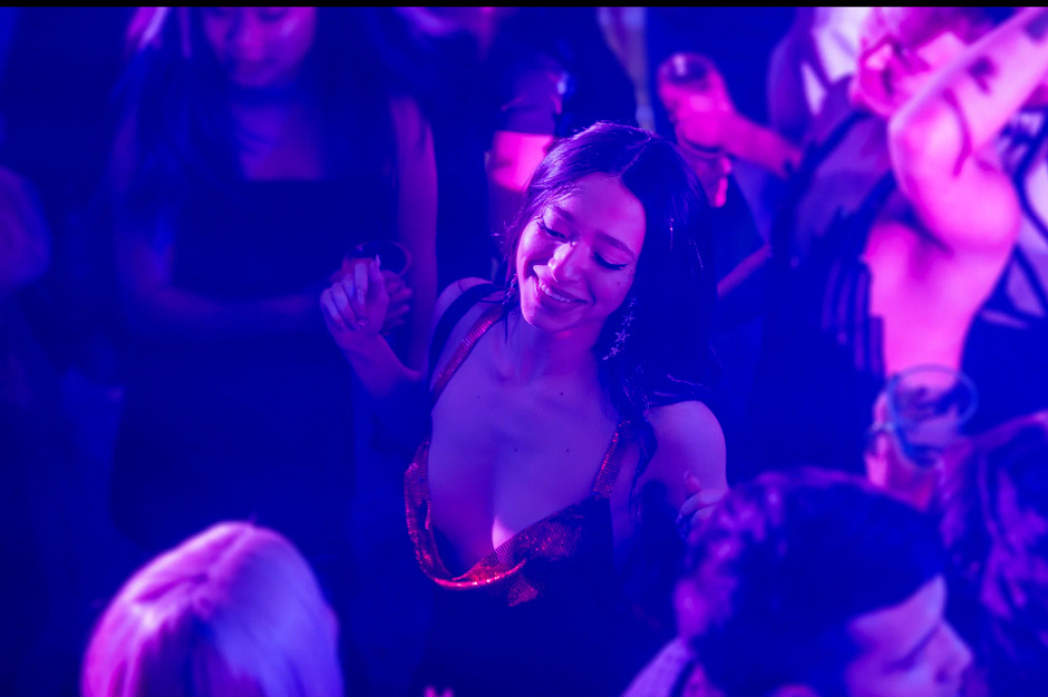 Майки Мэдисон в фильме «Анора». Источник: kinopoisk.ru Майки Мэдисон в фильме «Анора». Источник: kinopoisk.ru