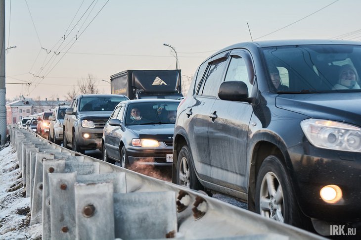 Автомобили в Иркутске. Фото Маргариты Романовой, IRK.ru