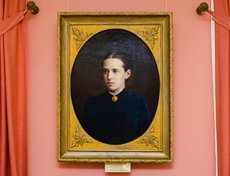 Портрет жены Сукачева — Надежды Владимировны.