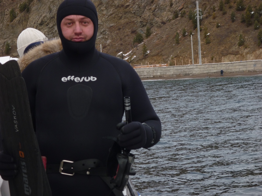 В составе оргкомитета «Сочи-2014» приехал водолаз, который опускал факел в Байкал