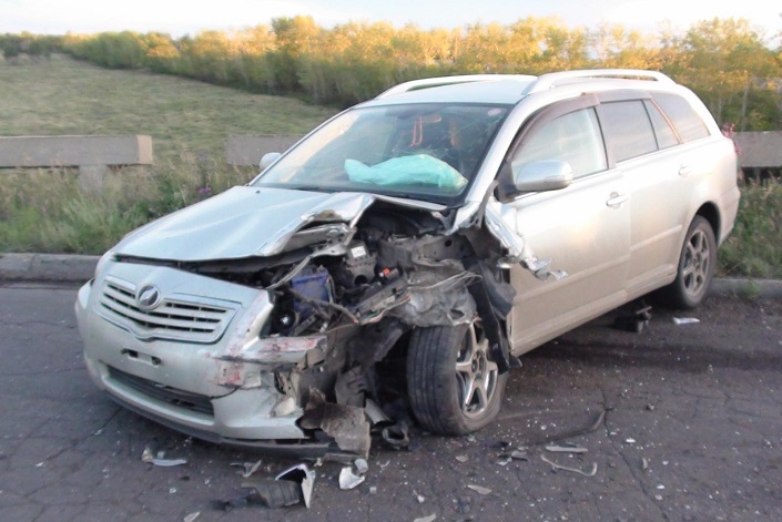 На месте ДТП. Фото пресс-службы УГИБДД ГУ МВД России по Иркутской области