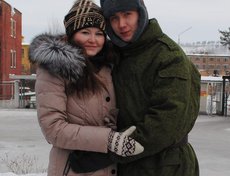 Александр и Наталья. Вместе уже 5 лет. Но, к сожалению, этот год вместе не встретим. Мой любимый в армии. Но  наша любовь выдержит любые расстояния