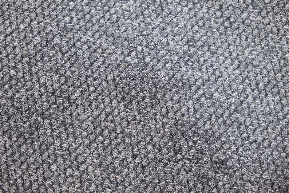 Так выглядит покрытие крупным планом. Петельный ворс хорошо впитывает влагу и удерживает её