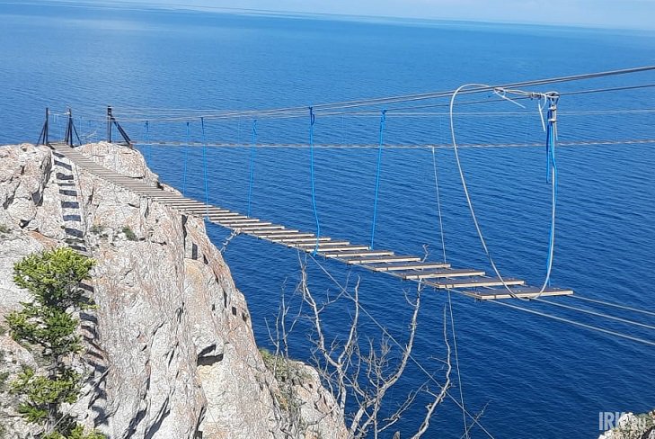 Воздушная конструкция на мысе Саган-Хушун. Фото Марины Кирьяновой