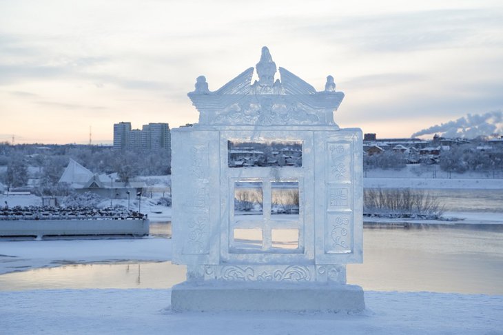 Ледяная скульптура. Фото пресс-службы правительства Иркутской области