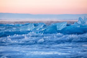 Байкал. Фото из архива IRK.ru